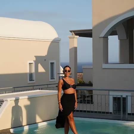 The Noverian Bios Caldera Sunset Hotel *