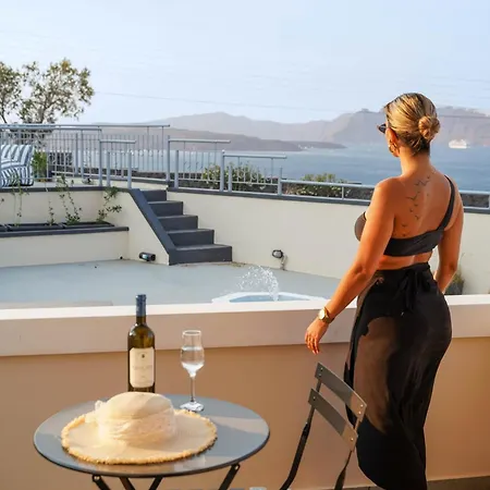The Noverian Bios Caldera Sunset Hotel *
