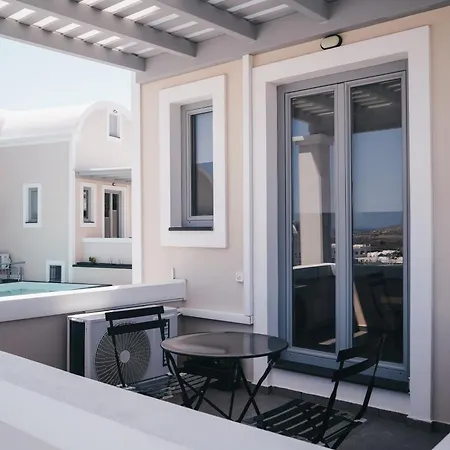 The Noverian Bios Caldera Sunset Hotel