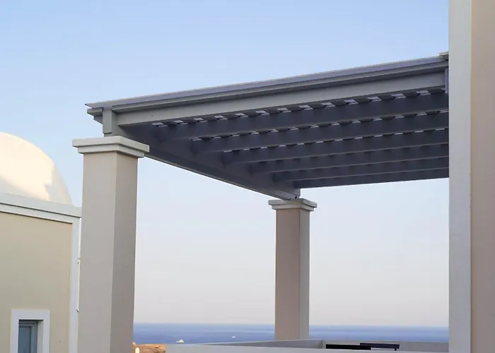 The Noverian Bios Caldera Sunset * Akrotírion